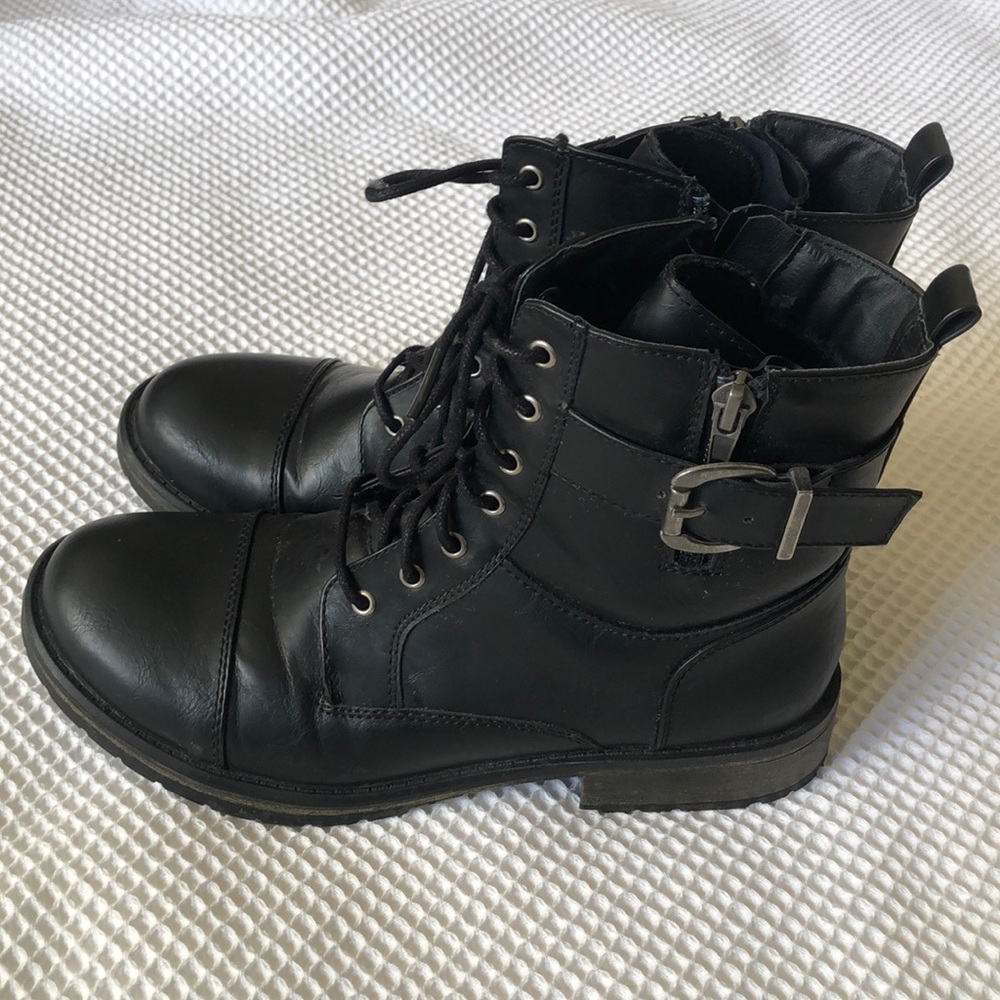 combate women’s boots